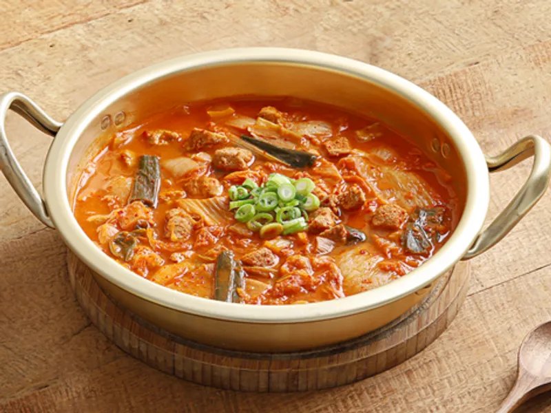 김치찌개 돼지고기김치찌개 (500g) - 더숩