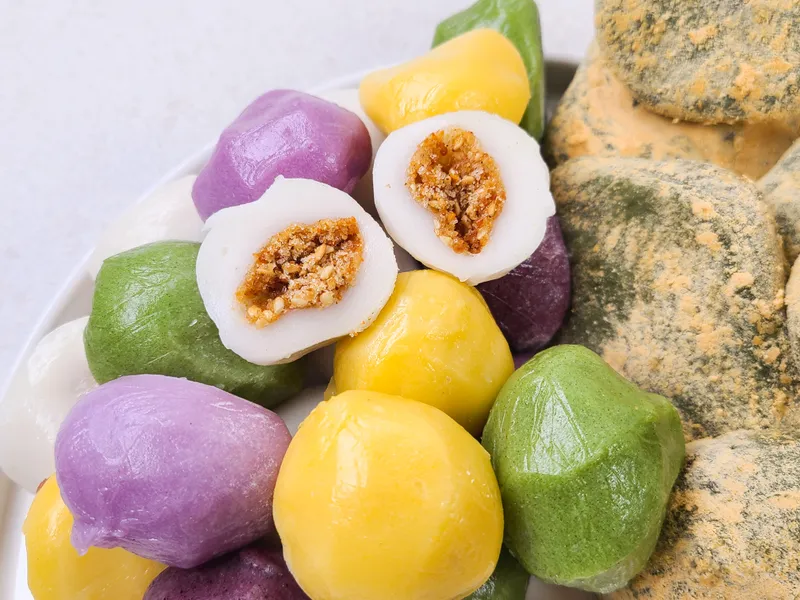 팔도감 - 알찬 구성 떡 3종 선물세트 (떡국떡/송편/쑥콩떡) 3kg